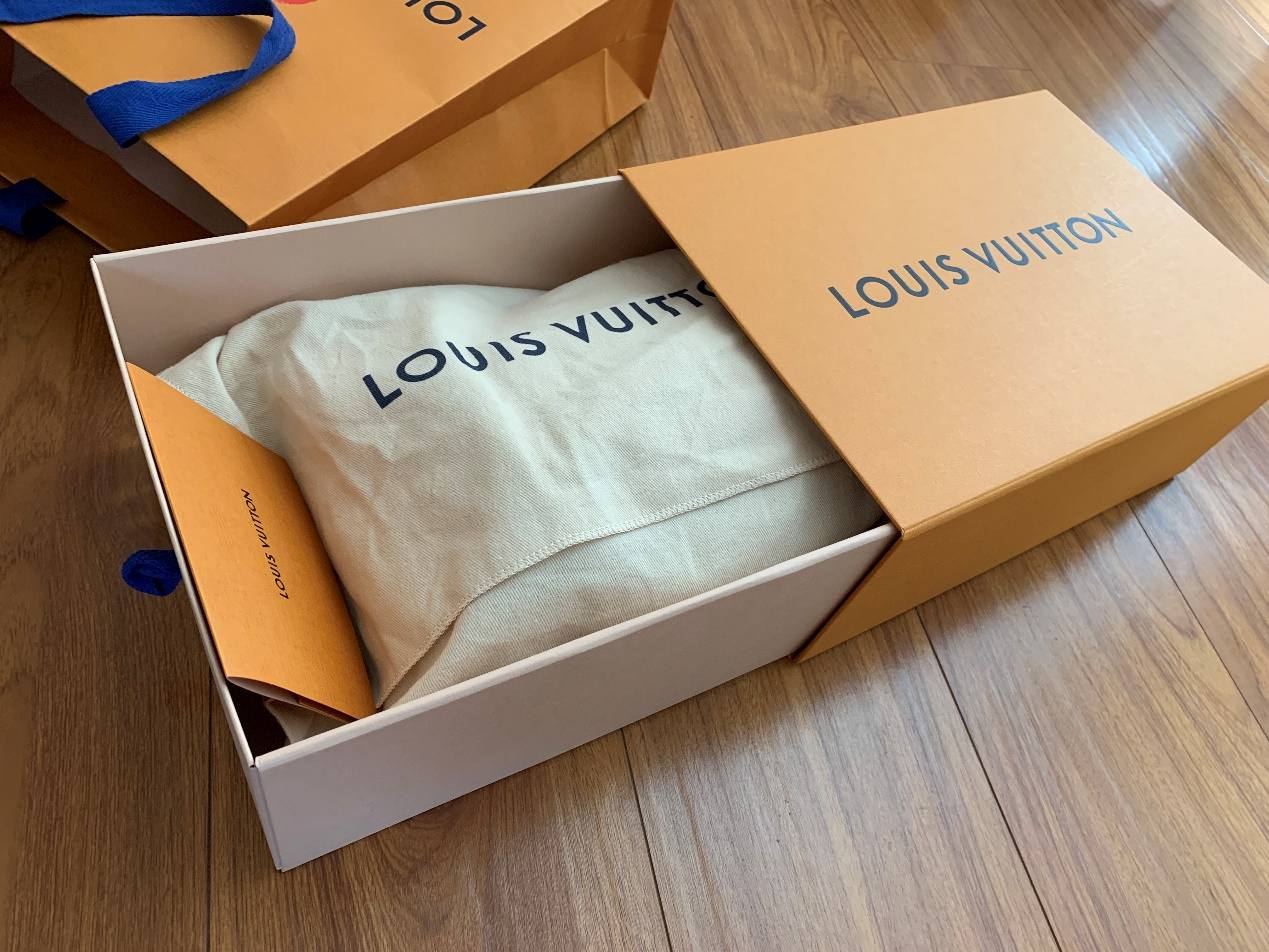 lvpassy链条包开箱,lvpassy好买吗