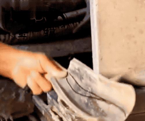 牛角梳：怎么从圆圆一个大牛角到平平无奇一把梳？