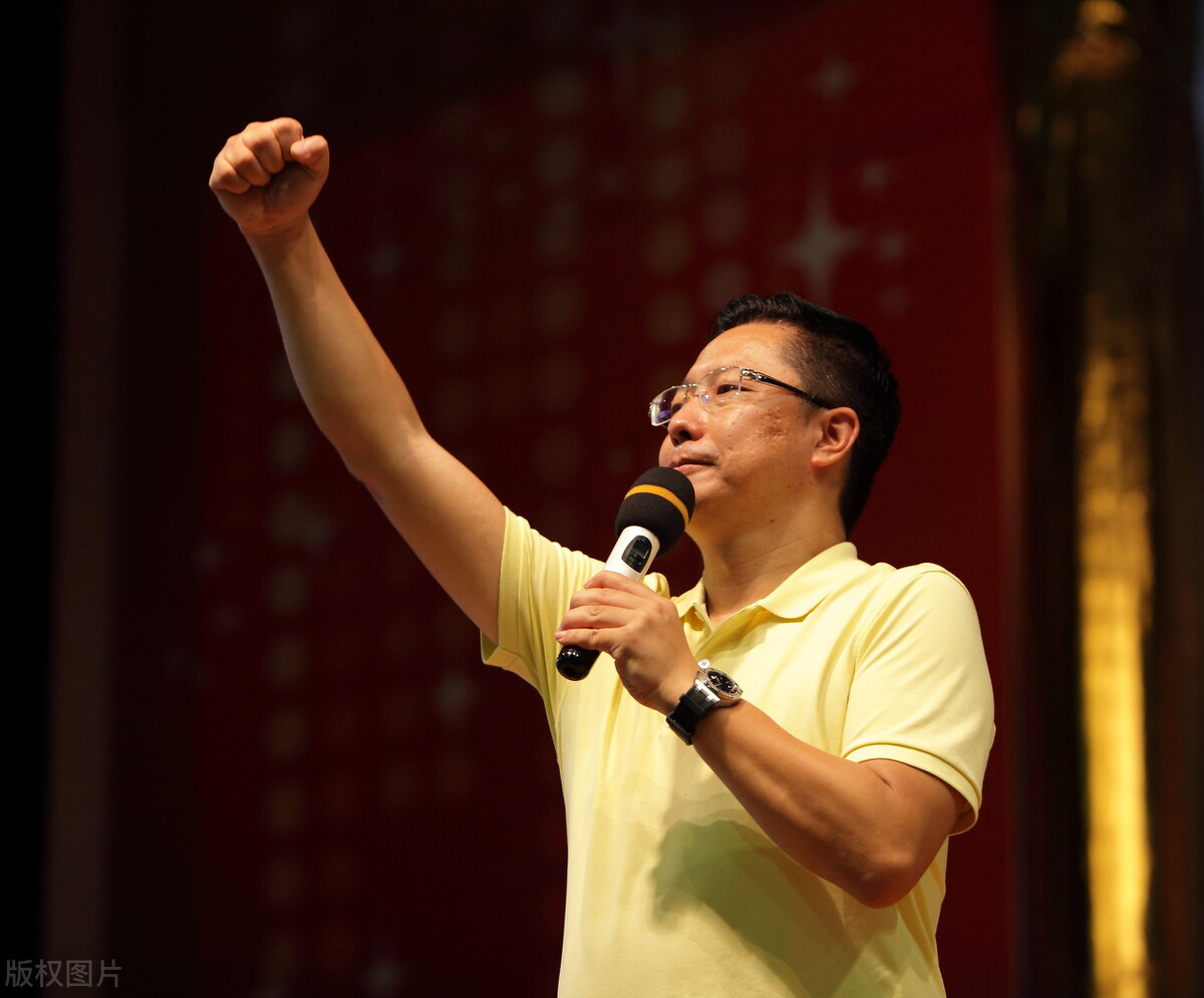 李阳的疯狂英语是怎么学的,李阳900句疯狂英语