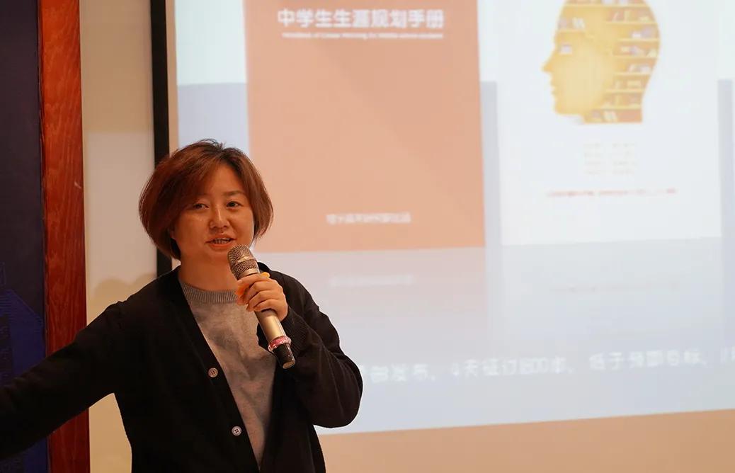 鐤儏鍙屽噺鏁欏煿琛屼笟,鐤儏褰撳墠鏁欏煿鏈烘瀯闈复涓夊ぇ鎸戞垬