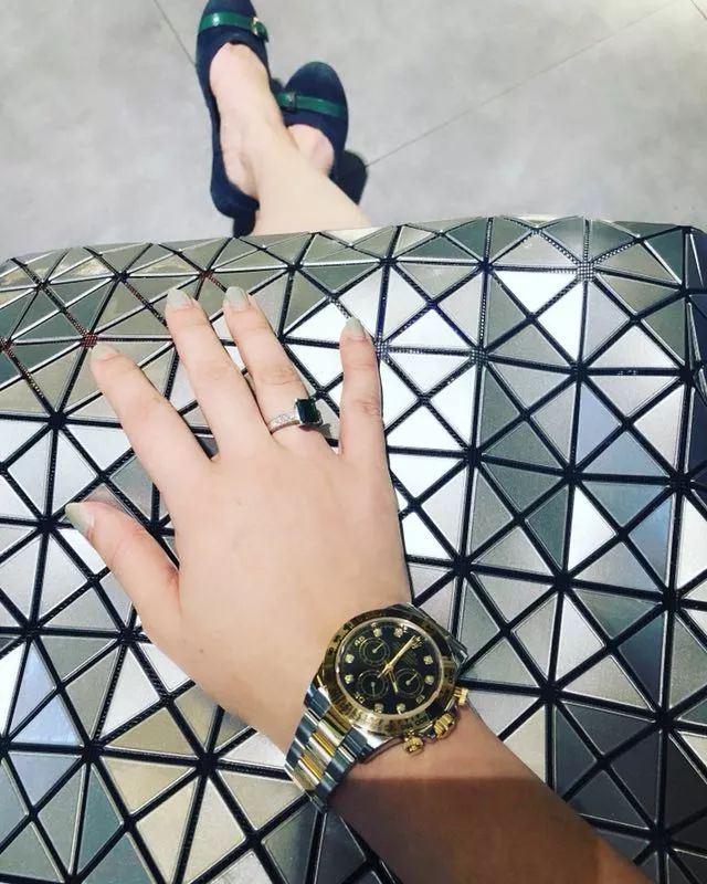 一入表坑深似海，居然有人一年买了24块手表？