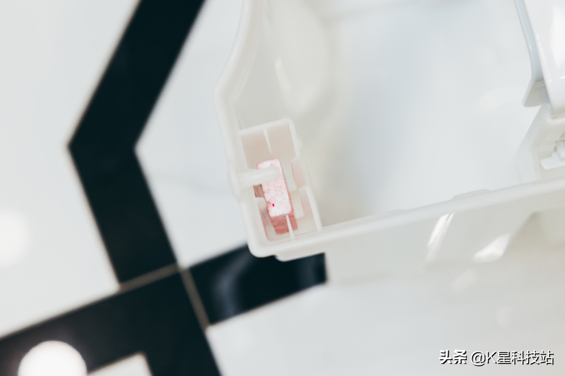 别墅梅雨季地下室积水,梅雨地下室潮湿如何解决