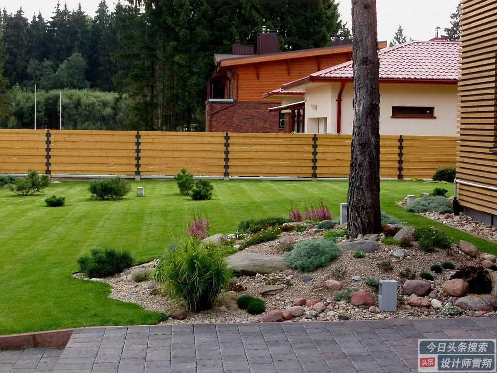 小院草坪如何养护,庭院绿化最佳养护方法