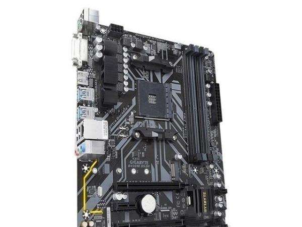 华硕坚如磐石热血版路由器,华硕坚若磐石主板