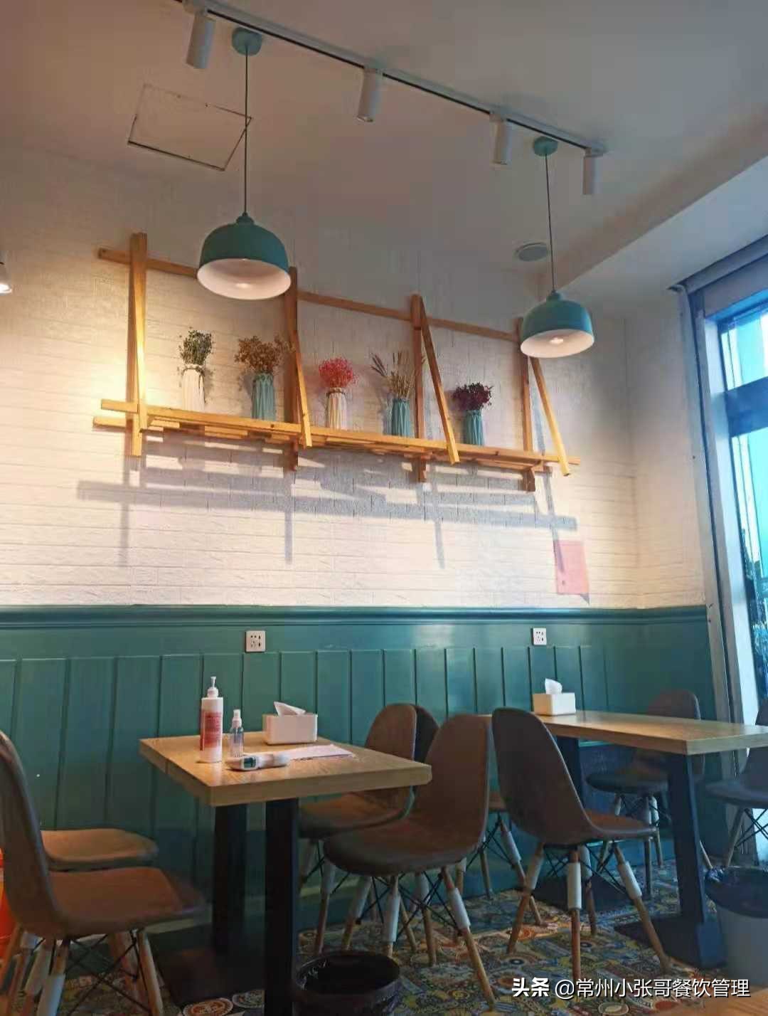 记录创业自己开的第一家店,记录自己创业成功的视频