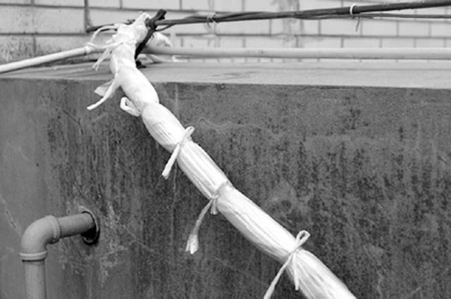 户外地下水管冻住了如何快速解冻,冬天水管冻住妙招图片