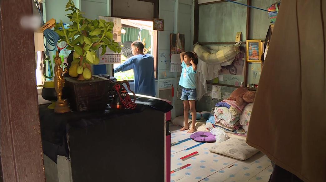 泰国水下寻宝者 (泰国的寻宝淘金者)