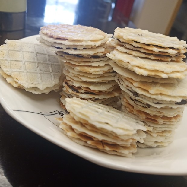 宝宝的威化饼干做法,网红爆款咔咔脆威化饼干