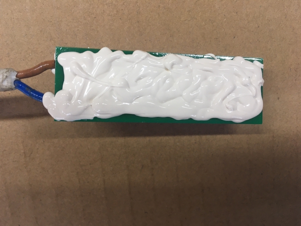 测电风扇还能不能通电,自己动手改造电源风扇