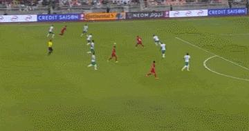 洛国富归化球员近况,中国足球归化到洛国富