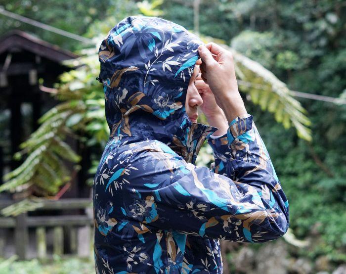 哥伦比亚冲锋衣omnitech,哥伦比亚冲锋衣奥米测评