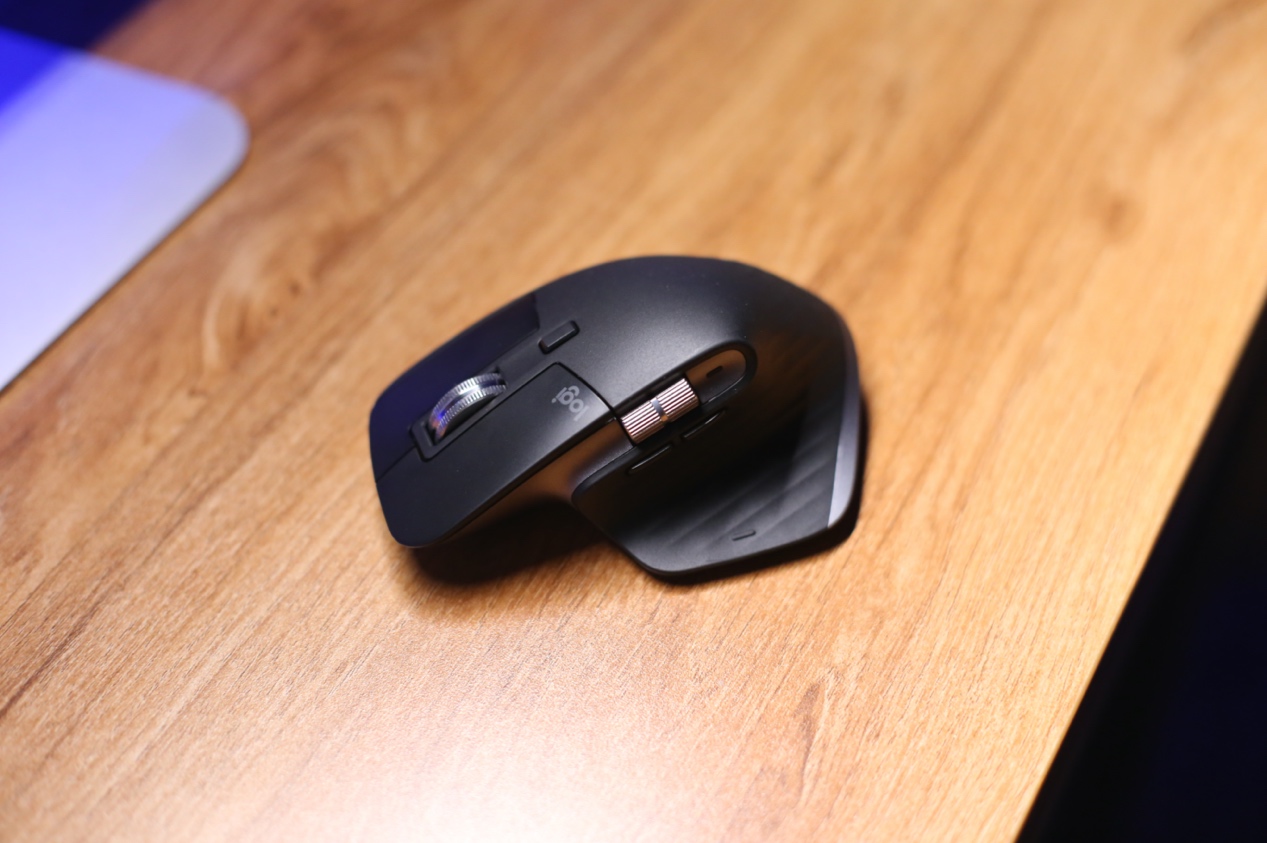 罗技做出了更能提高Mac生产力的无线键鼠套装？比苹果原版还强