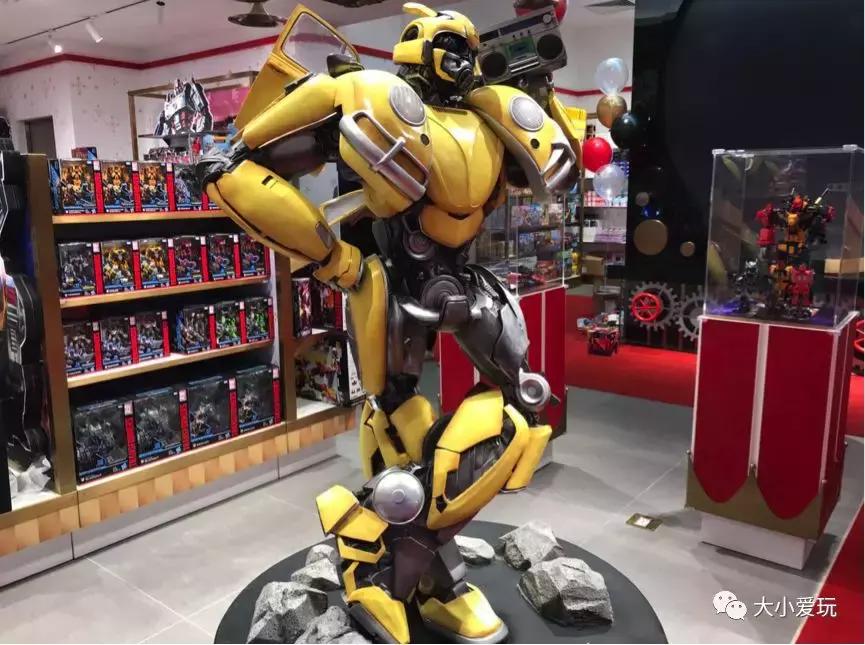 来自第五大道的明星玩具店落户北京，带你看爆红纽约的玩具天堂