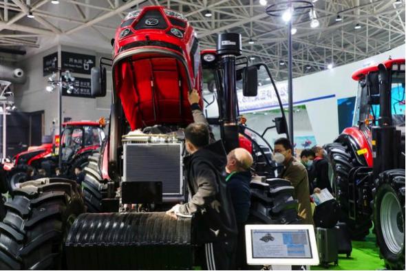 江苏农机生产厂家有哪些,300多家企业亮相江苏国际农机展