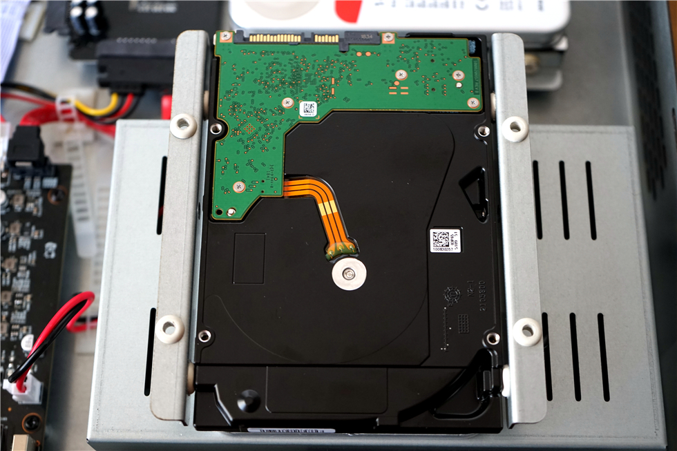 七千字！威动V20、艾美影库MS-300Pro、芝杜Z10高清*放播**器横评1