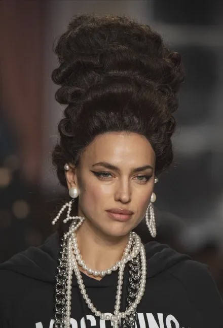 时装周卖衣服,米兰时装周爆火