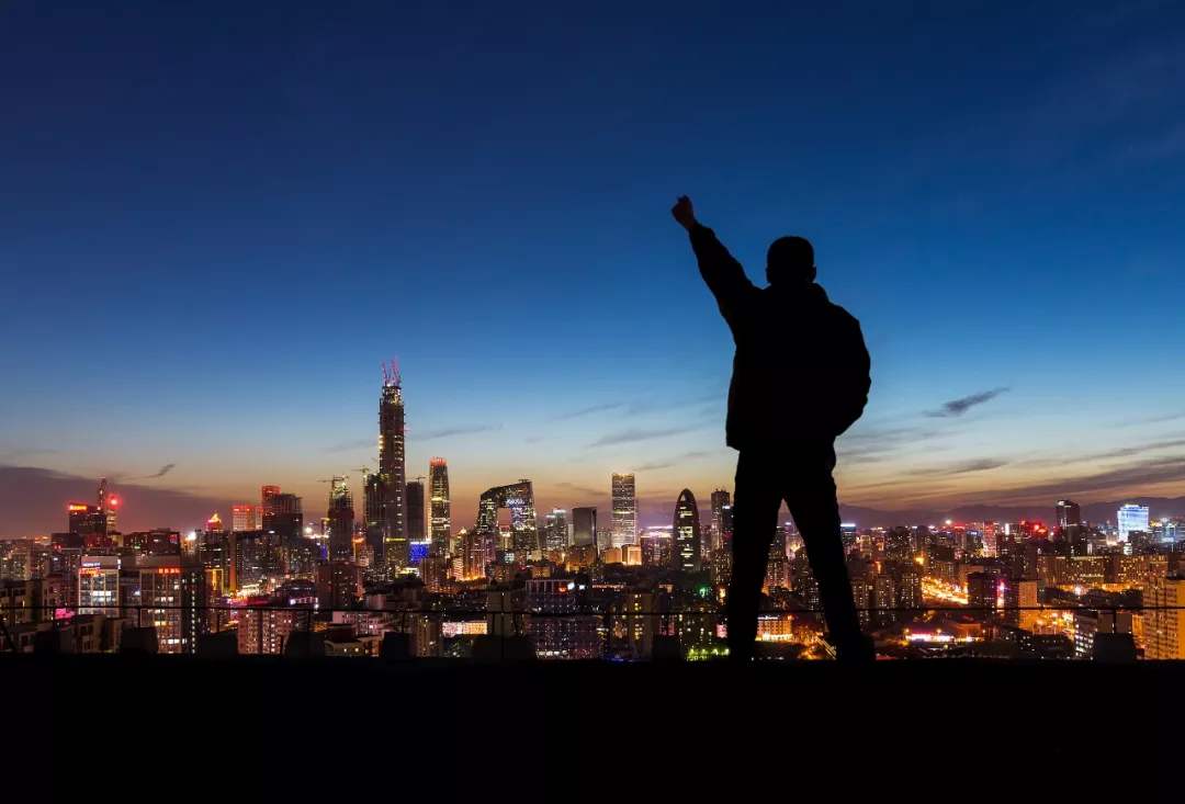 如何快速摆脱信用卡债务,怎么摆脱信用卡欠下15万