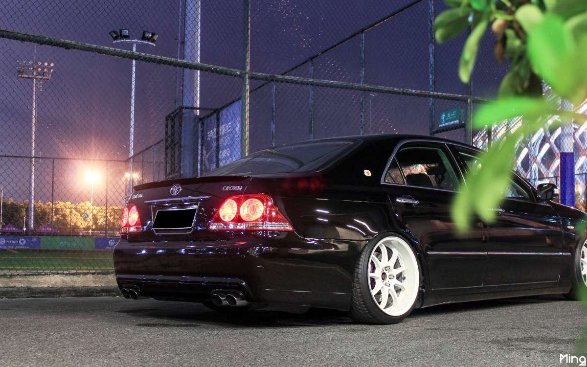 全黑内饰都有哪些,全黑的内饰