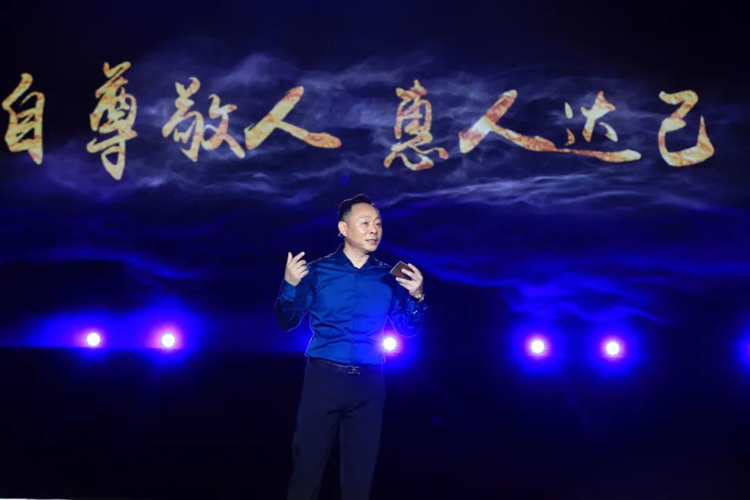 黄金宝三生,洪金宝洪福齐天