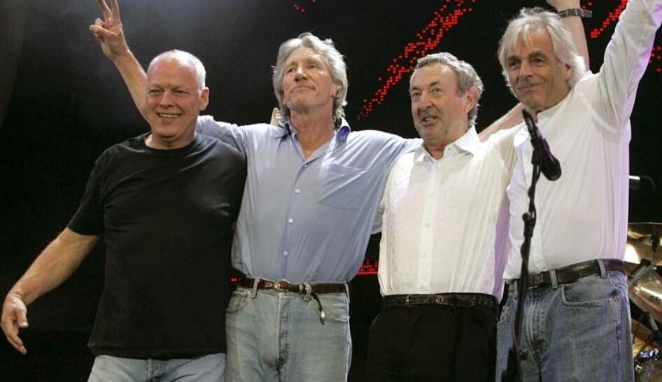 聊一下我喜欢的摇滚音乐以及适合听摇滚的耳机，*放播**器