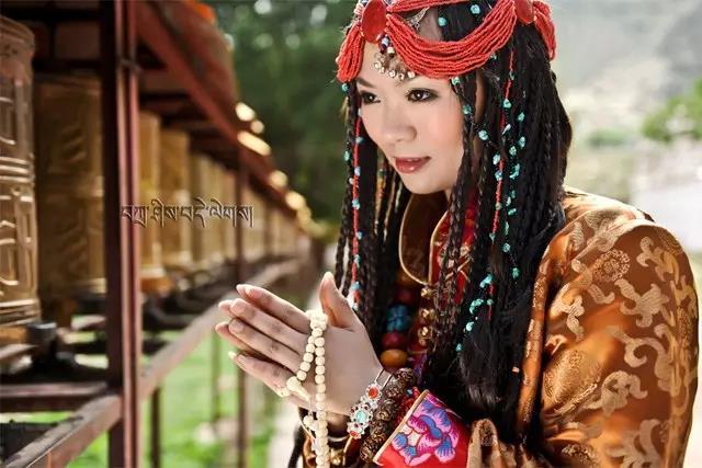 国庆旅游稻城亚丁自驾游最佳路线,国庆川西稻城亚丁风景区一日游