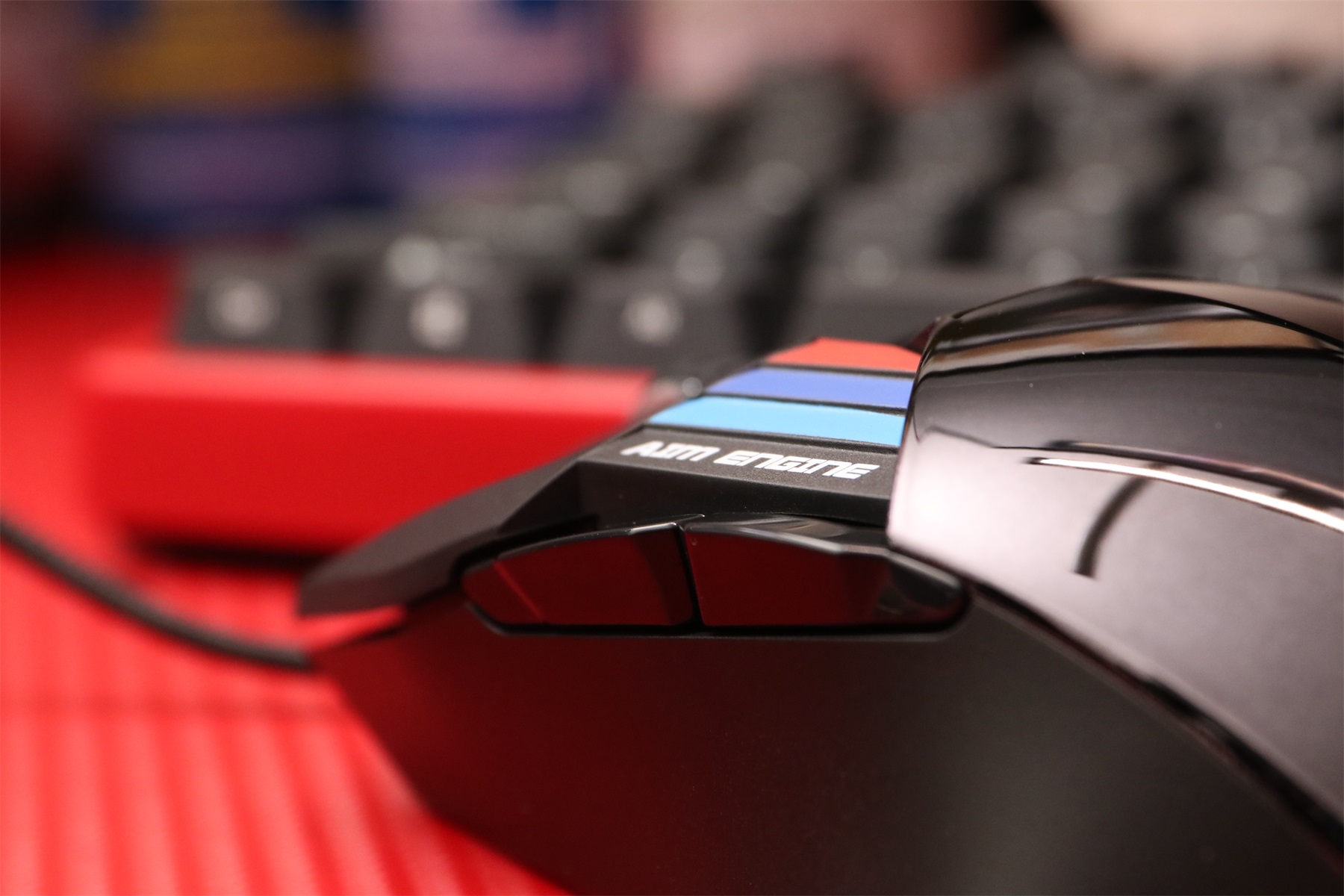 a970达尔优机甲版和黑武士的区别,达尔优A970高阶游戏鼠标