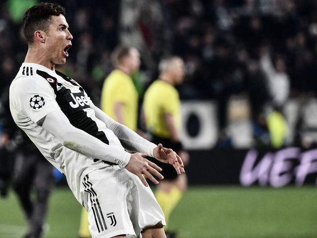 c罗迎39周岁生日快乐,37岁的c罗也抵不过岁月的流逝