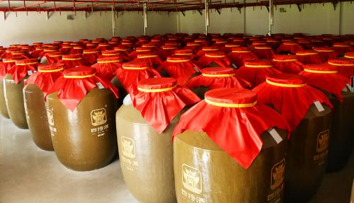 第一次见岳父岳母送什么烟酒,第一次见岳父送什么酒最好