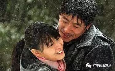 凤凰男为什么比不过孔雀女,凤凰男和孔雀女是什么意思啊