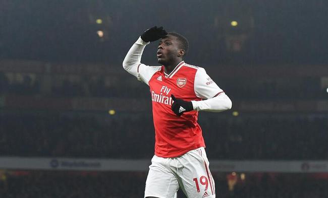 英超争四热门踢出耻辱,英超球队争四概率利物浦仍被看好