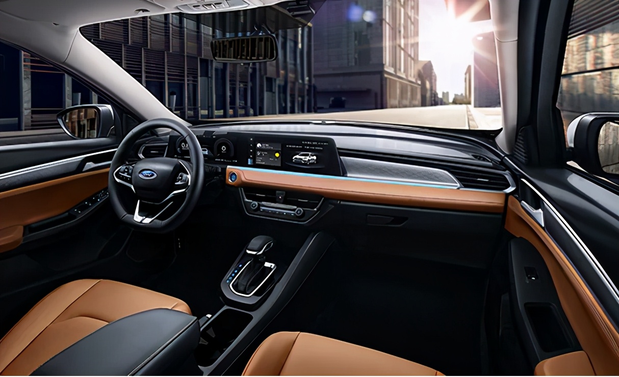 新一代长安福特福睿斯即将上市,福特福睿斯历代车型进化史