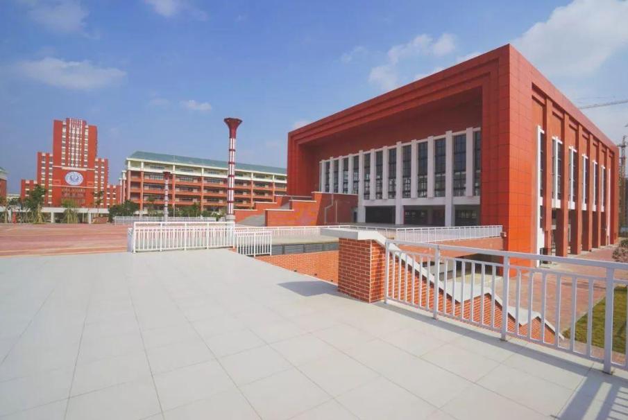 清华北大十大生源基地,清华北大录取排名全国前十的高中