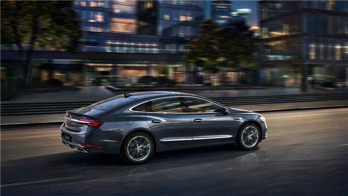 1.5t的别克君越值不值得购买,君越1.5t与2.0t哪种发动机可靠