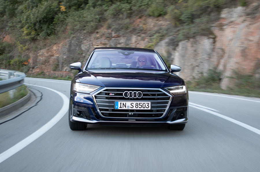 奥迪s8和奥迪rs7哪个档次定位更高,3.8秒破百的车有哪些燃油车