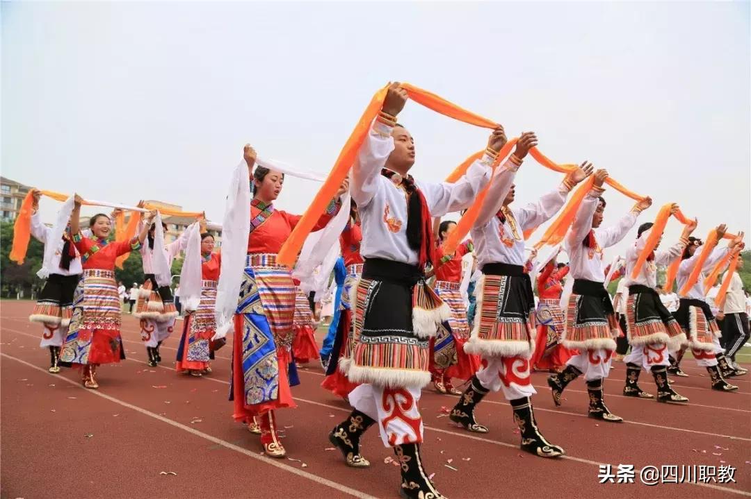 成都这场高校运动会,秀出了四川大学生的精气神!