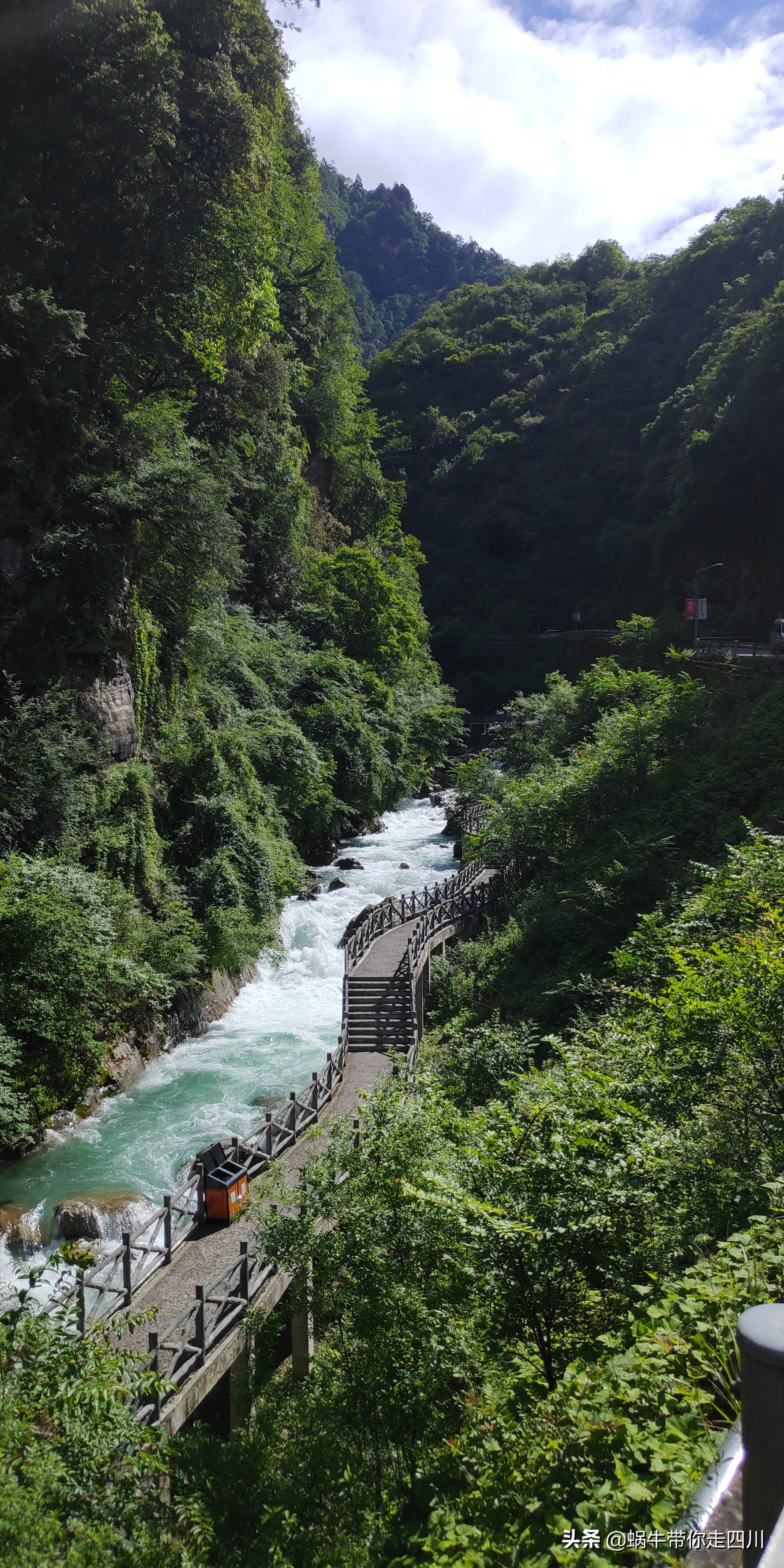 一家三口重庆到拉萨旅游攻略预算,一家三口成都去拉萨大概要多少钱
