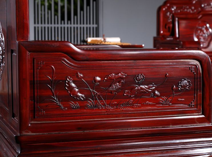 非洲酸枝木与传统红木的区别