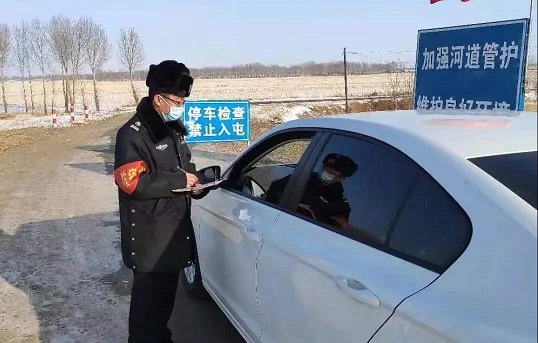 看到了农民的心声,看到村民的眼睛里满是喜悦