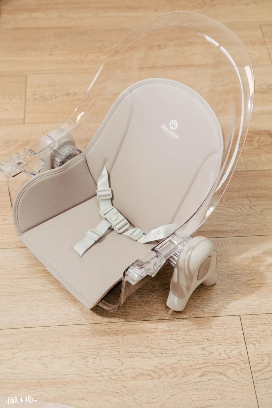 惠尔顿多功能餐椅,高颜值餐椅