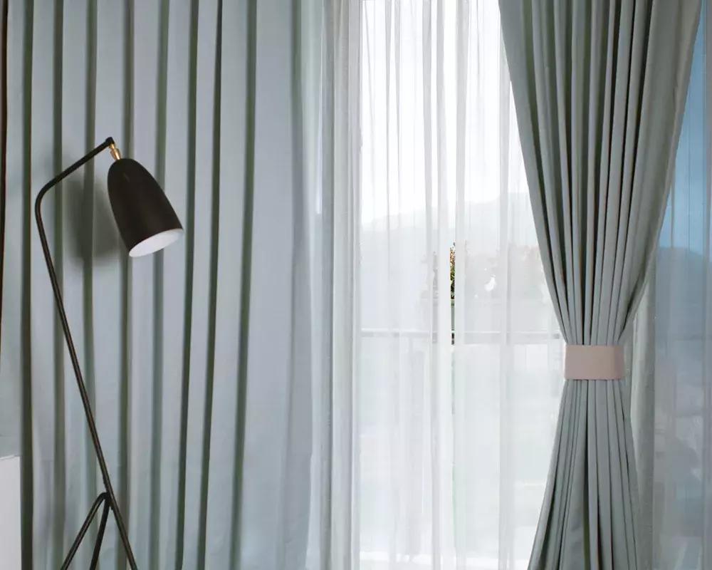 冬季窗帘处理技巧,夏季窗帘保养方法