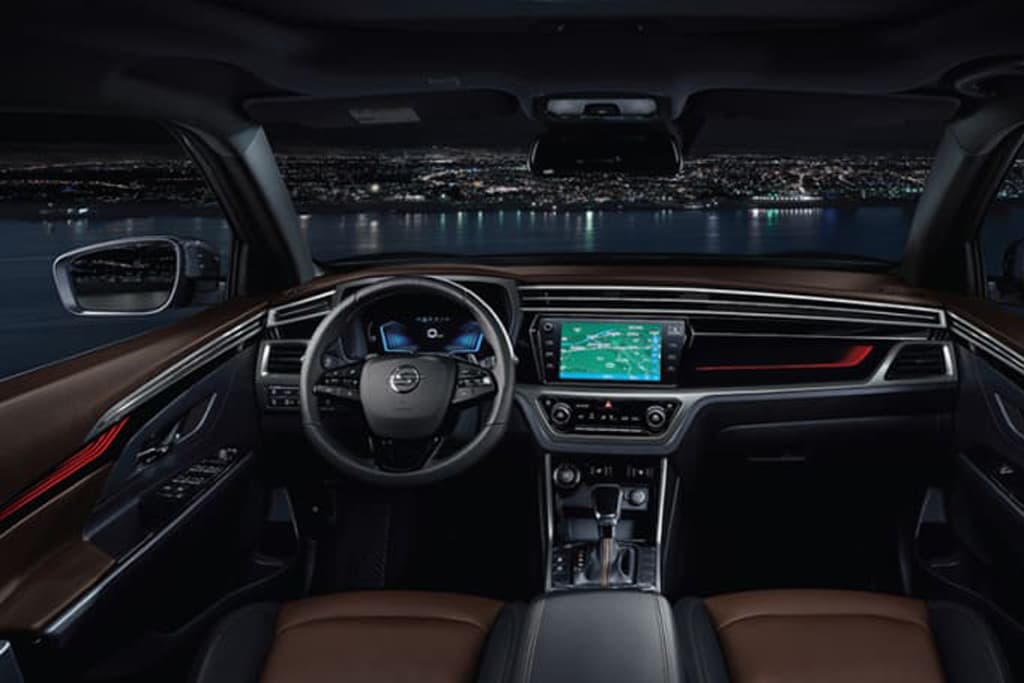 2018款双龙柯兰多图片 (双龙汽车柯兰多最新款)