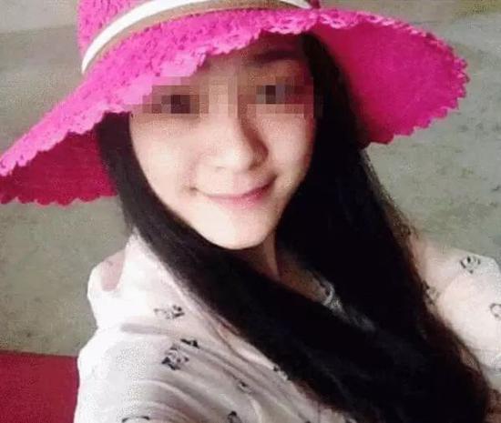 22岁空姐坠楼奇迹生还,28岁空姐坠楼事件