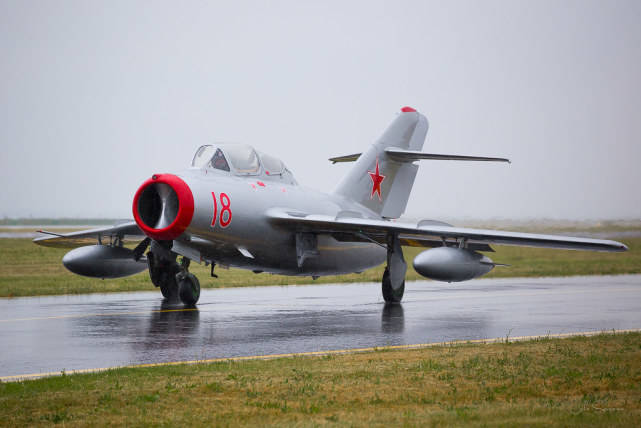 米格15是什么机型,米格15战斗机起飞留下珍贵视频