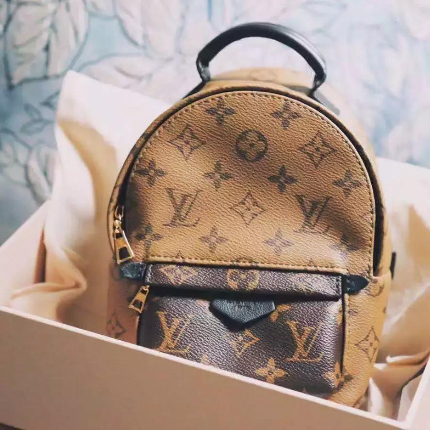 日常实用的大牌包包有哪些,大牌包包入门推荐百搭一千左右