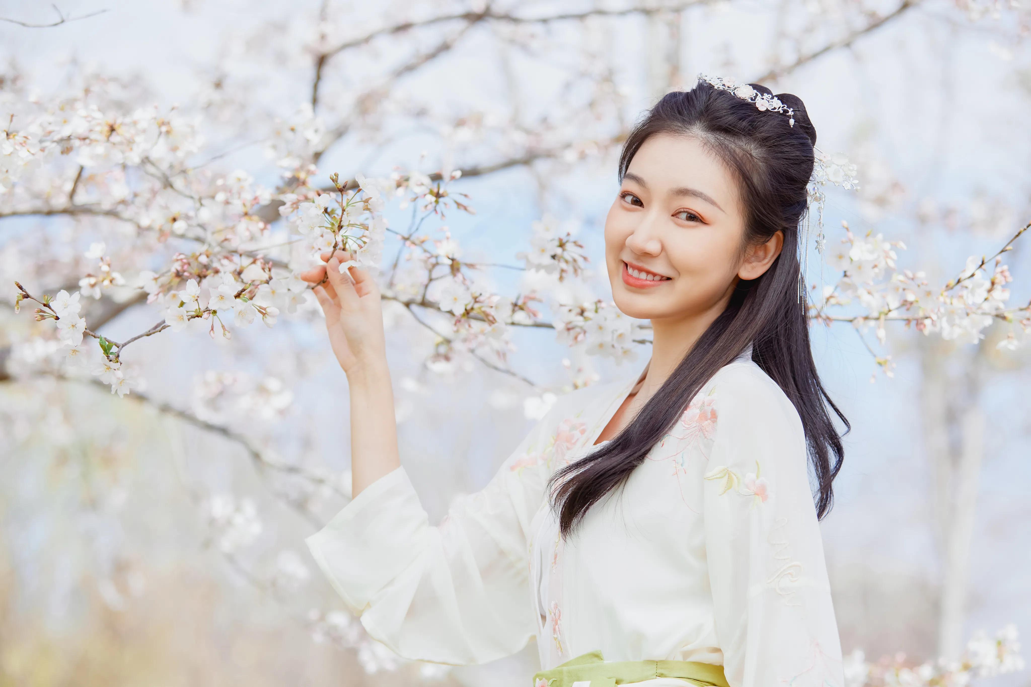 面色萎黄中药调理,皮肤暗沉中医辨证