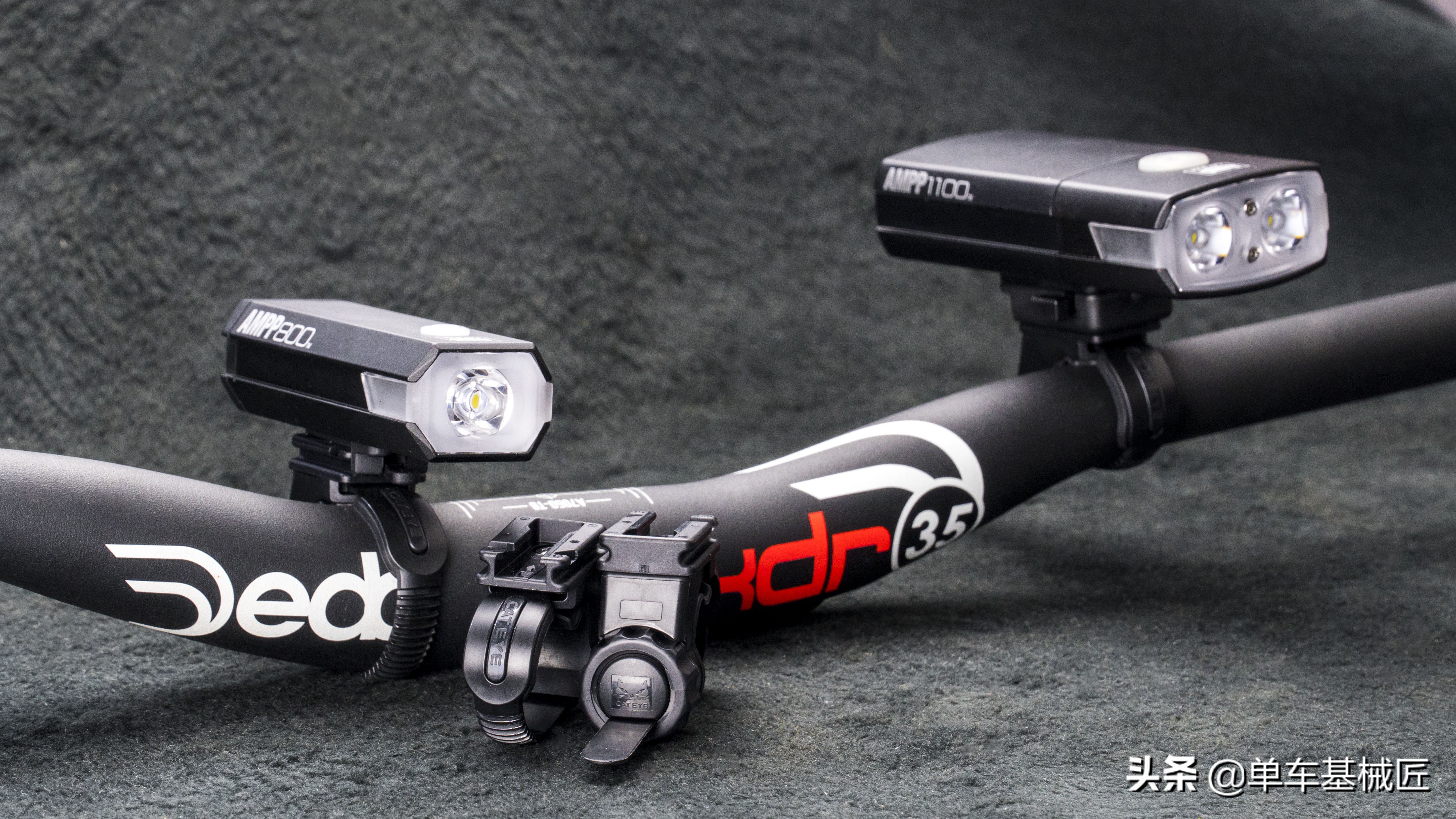 猫眼的信号灯闪红色怎么回事,猫眼上的灯为什么有时会亮