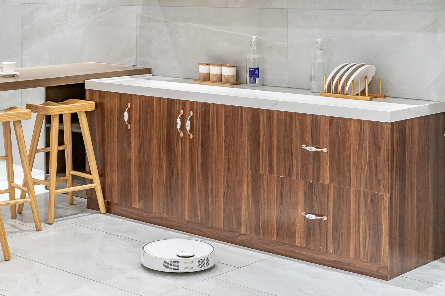 见过能给你家房子估价的扫地机器人吗？360X90扫地机器人体验