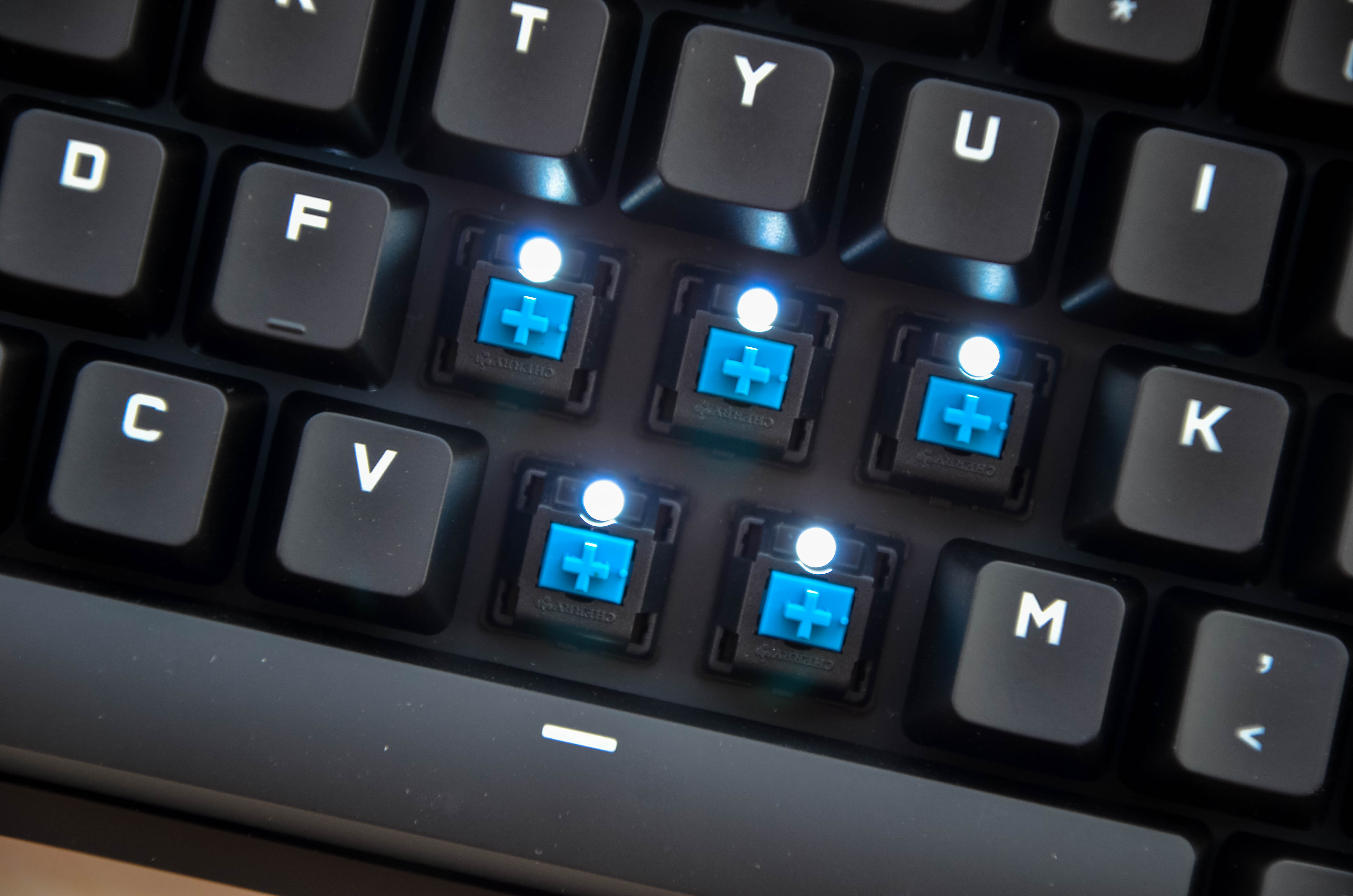 cherrymx3.0s键盘和罗技g610,罗技G610cherry青轴