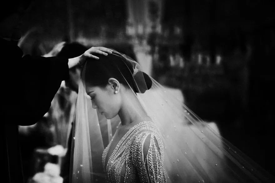 又到了结婚的季节,整理了6种绝美婚纱照