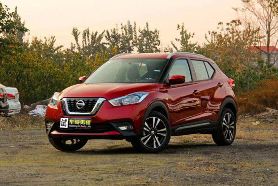 试驾日产劲客2022款空间,日产劲客2019款suv豪华版